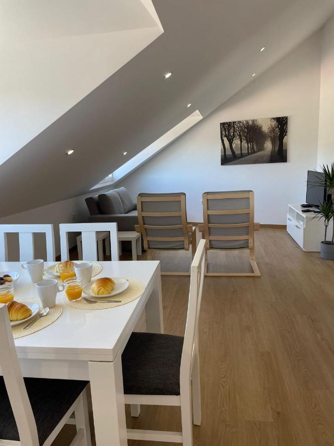 Vita Portucale ! Stylish Apartment Campo Ourique Lisboa Eksteriør billede