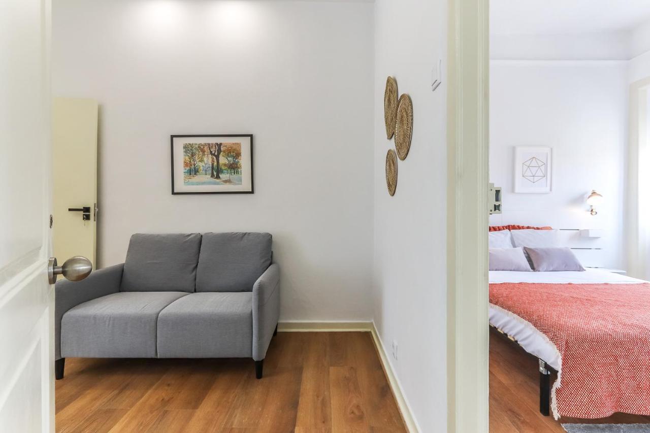 Vita Portucale ! Stylish Apartment Campo Ourique Lisboa Eksteriør billede