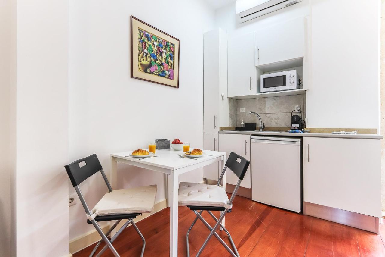 Vita Portucale ! Stylish Apartment Campo Ourique Lisboa Eksteriør billede
